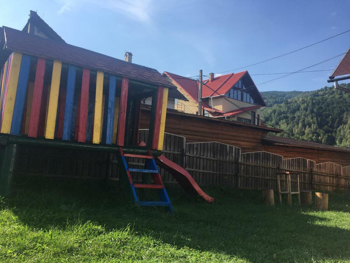 Casa Oana Ioana Landhaus